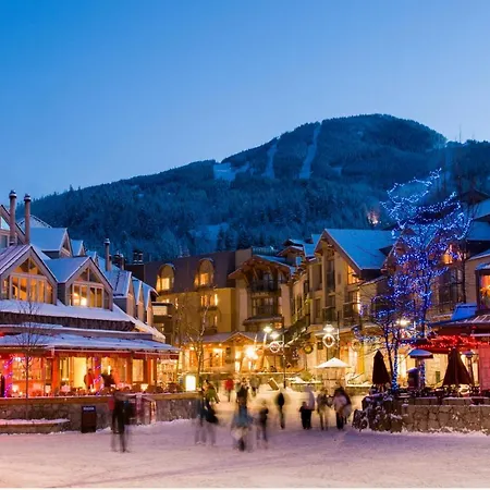 Alpenglow Lodge By Elevate Vacations Whistler Exterior photo